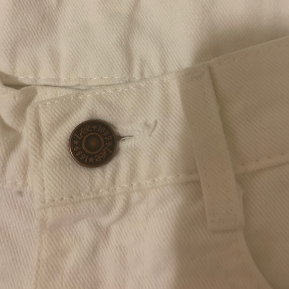 SOLD!!! Levi’s Jeans - Picture 3 of 10